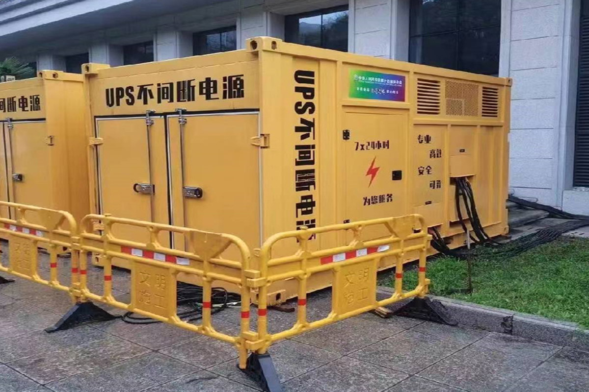 东川发电机租赁施工现场
